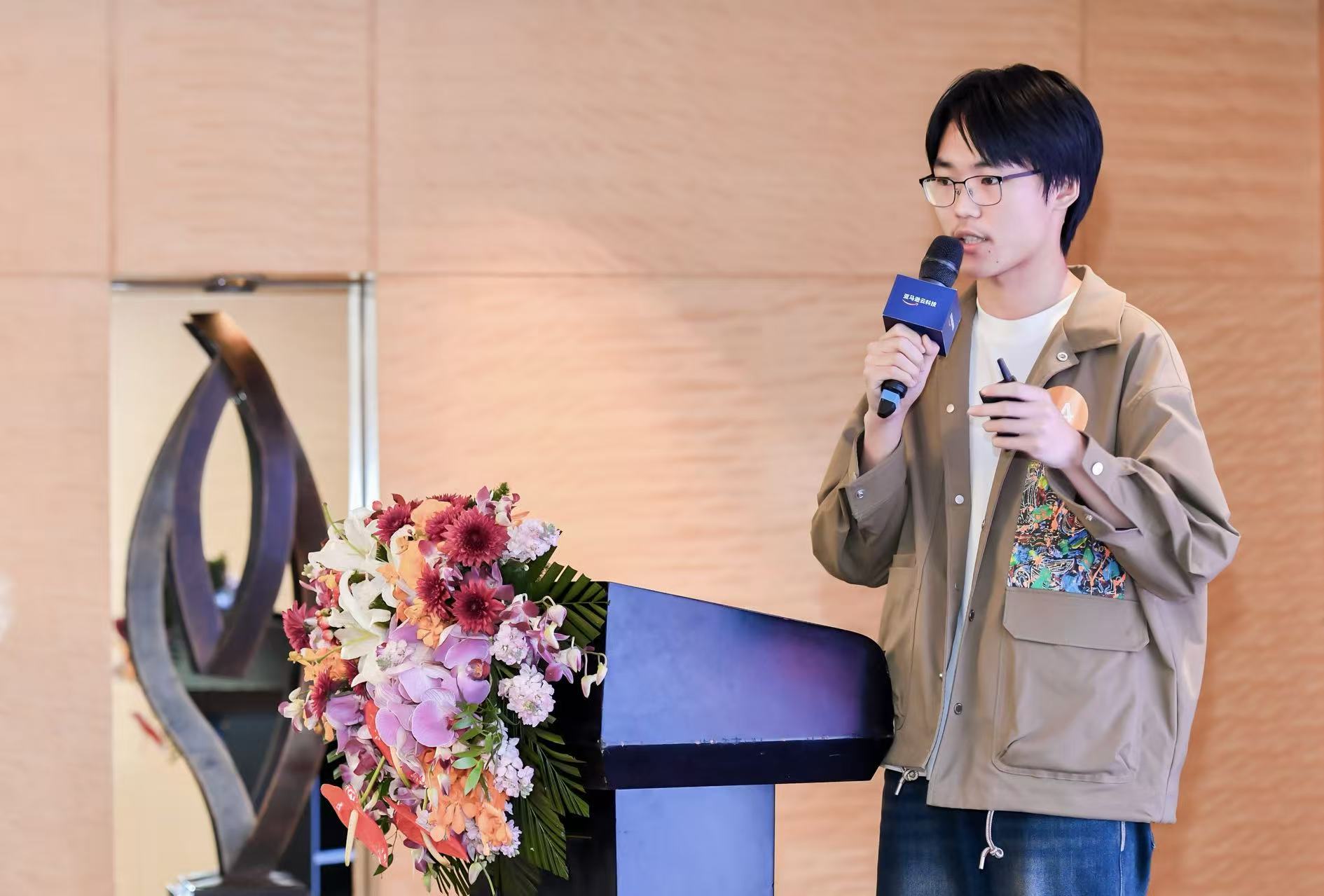 Welcome PhD Student Zuodong Zhong to Our Team!
