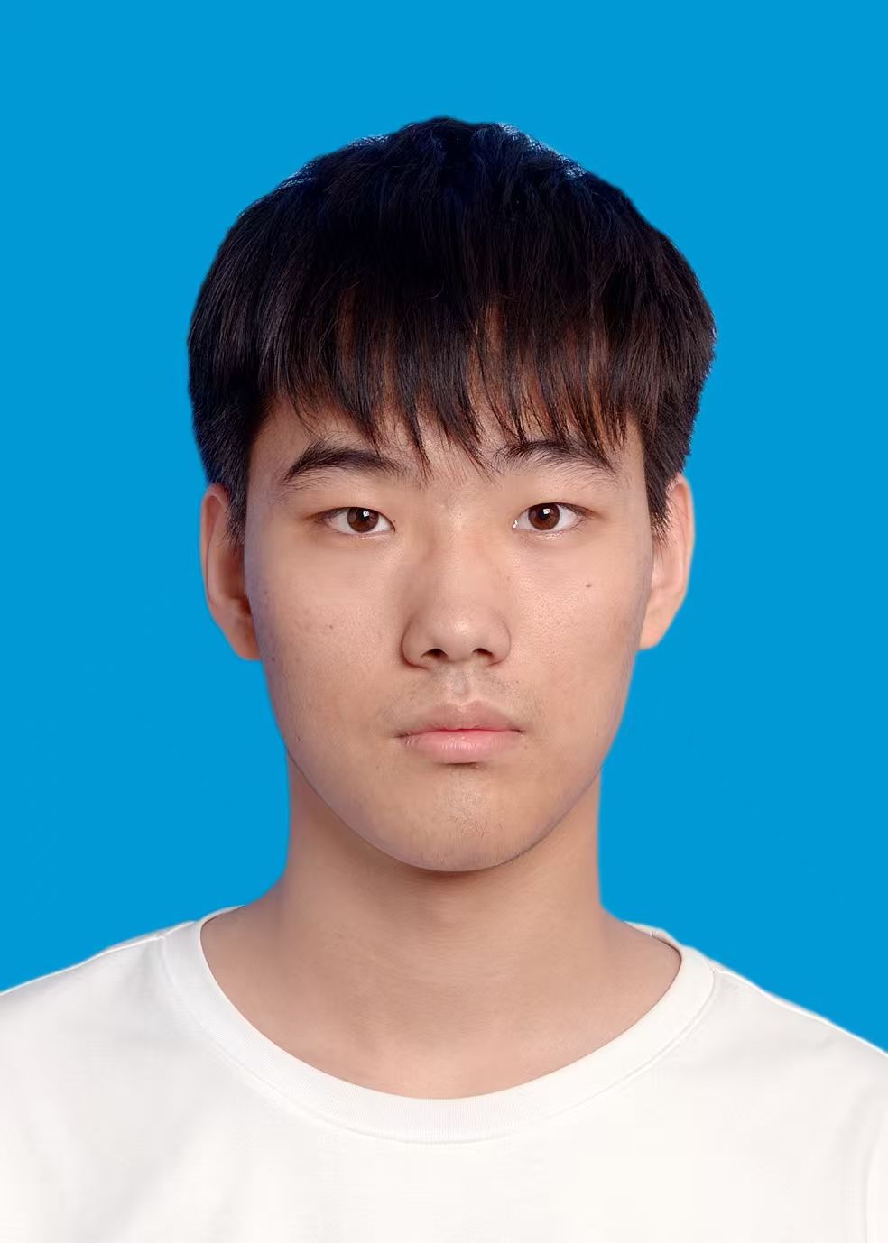 ShiJie Hou